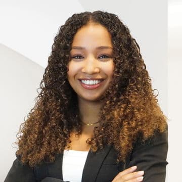 Portrait photo of Fatoumata Stoppel