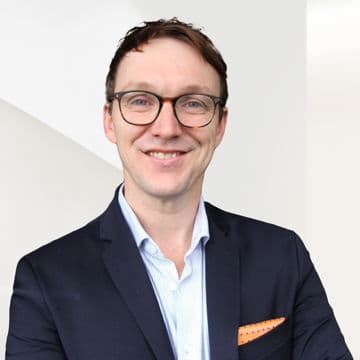 Portrait photo of Jan Wittneben