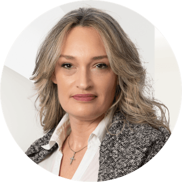 Portrait photo of Sofia Dragini