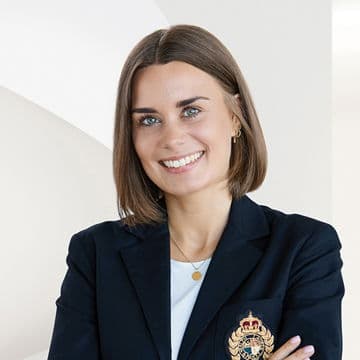 Portrait photo of Stella Wooning