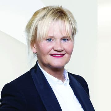 Portrait photo of Britta Suwelack