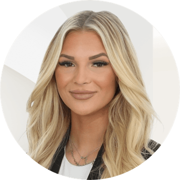 Portrait photo of Vivien Beuter