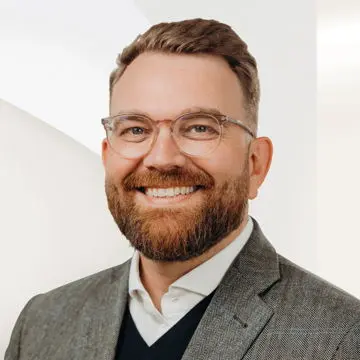 Portrait photo of Marius Müller Duffek