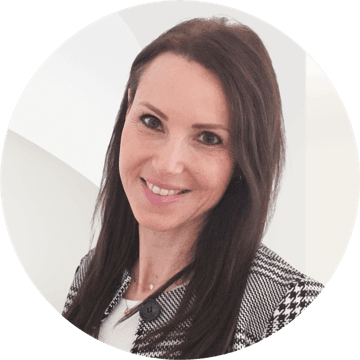 Portrait photo of Denise Tittl