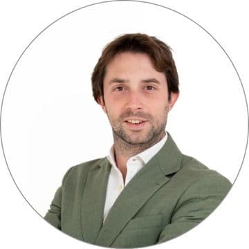 Porträtfoto von Luca Azzarà