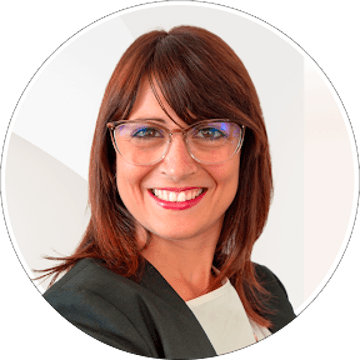 Portrait photo of Silvia Saracino