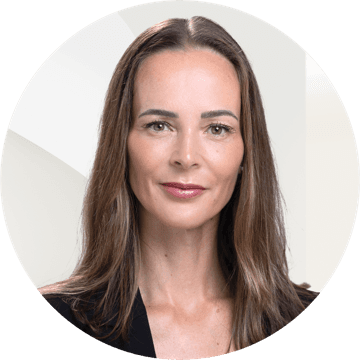 Portrait photo of Theres Baumann