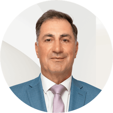 Φωτογραφία πορτρέτου του George Panagakis