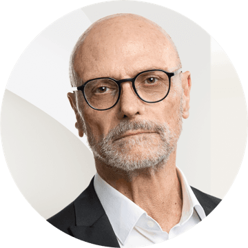 Portrait photo of Norbert Bürger