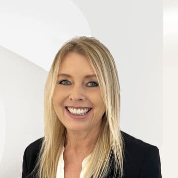 Portrait photo of Brigitte Müller