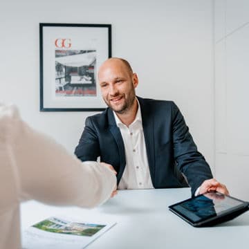 Portrait photo of Steffen Conze