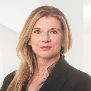 Portrait photo of Birgit Krell