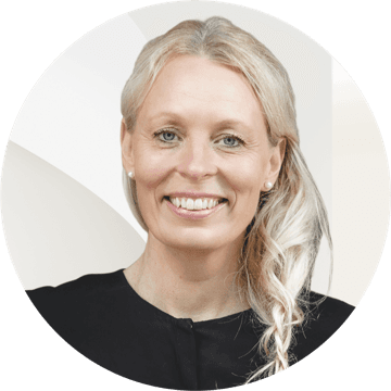 Portrait photo of Lotta-Helena Rissanen