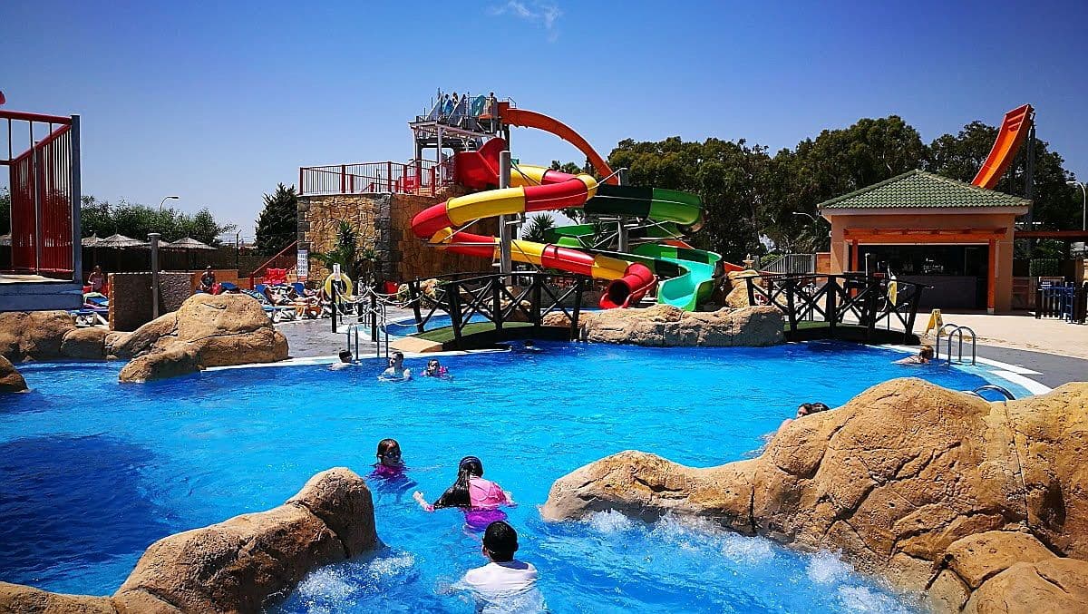 Una imatge panoràmica de l'Aquapark Flamingo La Siesta a Torrevieja.