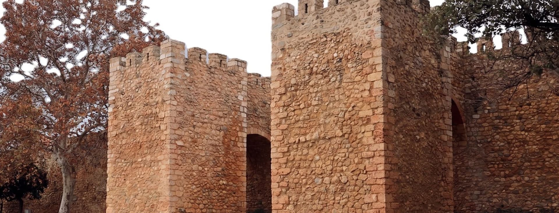 MURALHAS