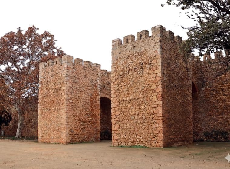 MURALHAS