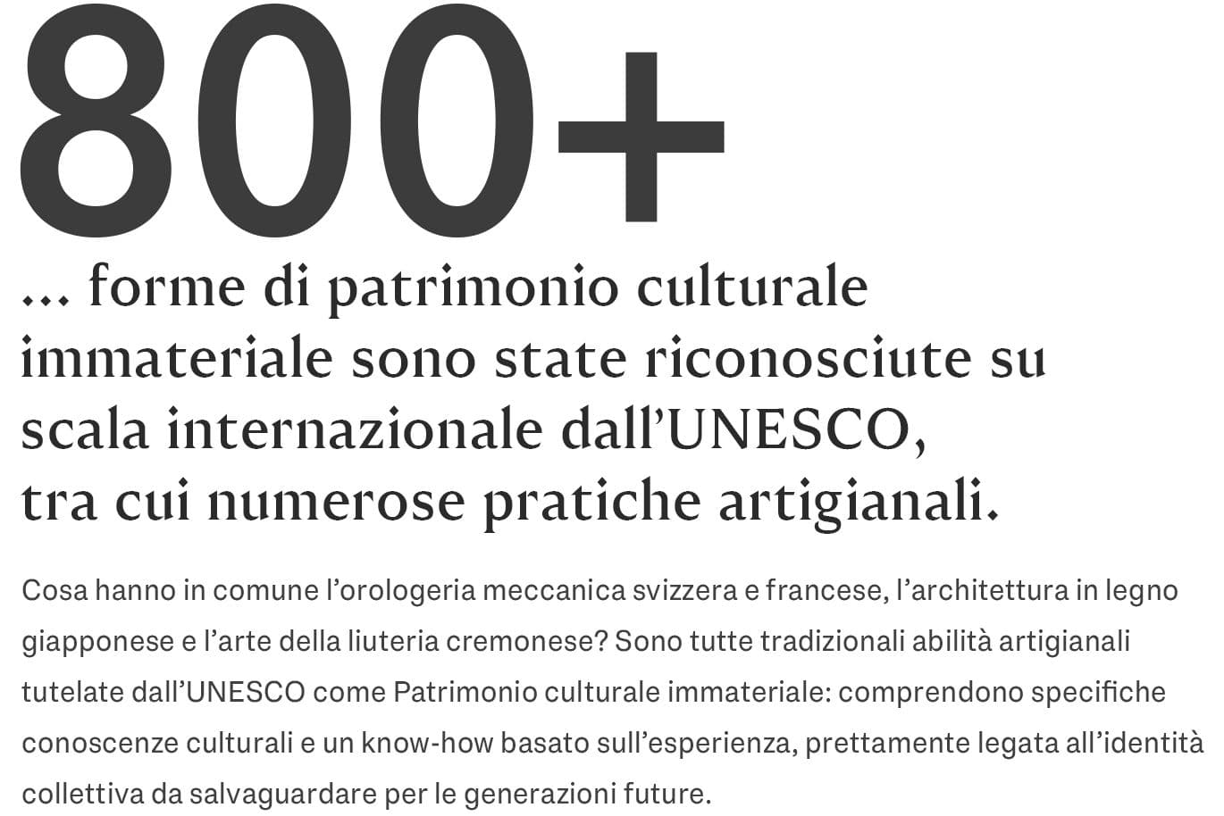 Testo in italiano che illustra oltre 800 forme di patrimonio culturale immateriale riconosciute dall'UNESCO, tra cui numerose pratiche artigianali.