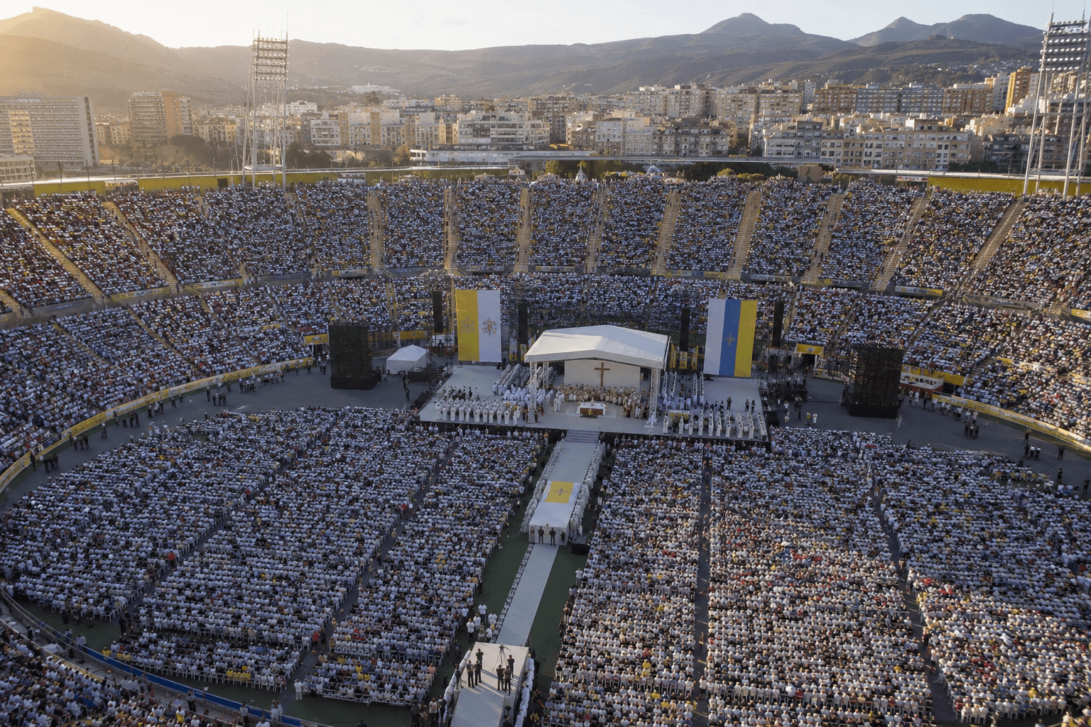 Estadio de Gran Canaria preparado para la misa multitudinaria del papa León XIV en junio de 2026