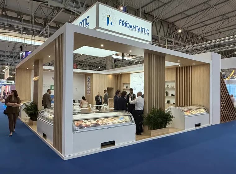 Puesto de FrioAntartic en la feria de Conxemar