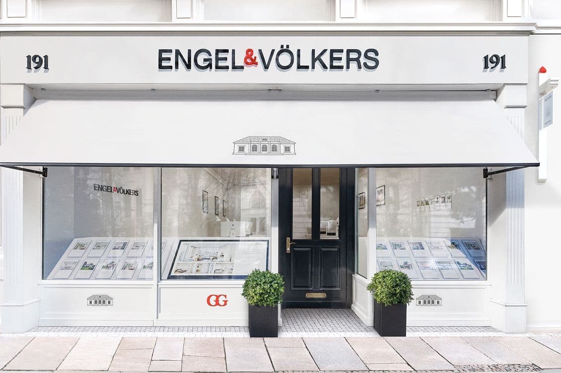 Engel & Völkers shop front