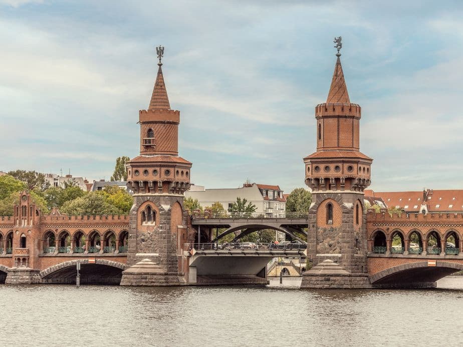 Berlin Oberbaumbruecke Friedrichshain