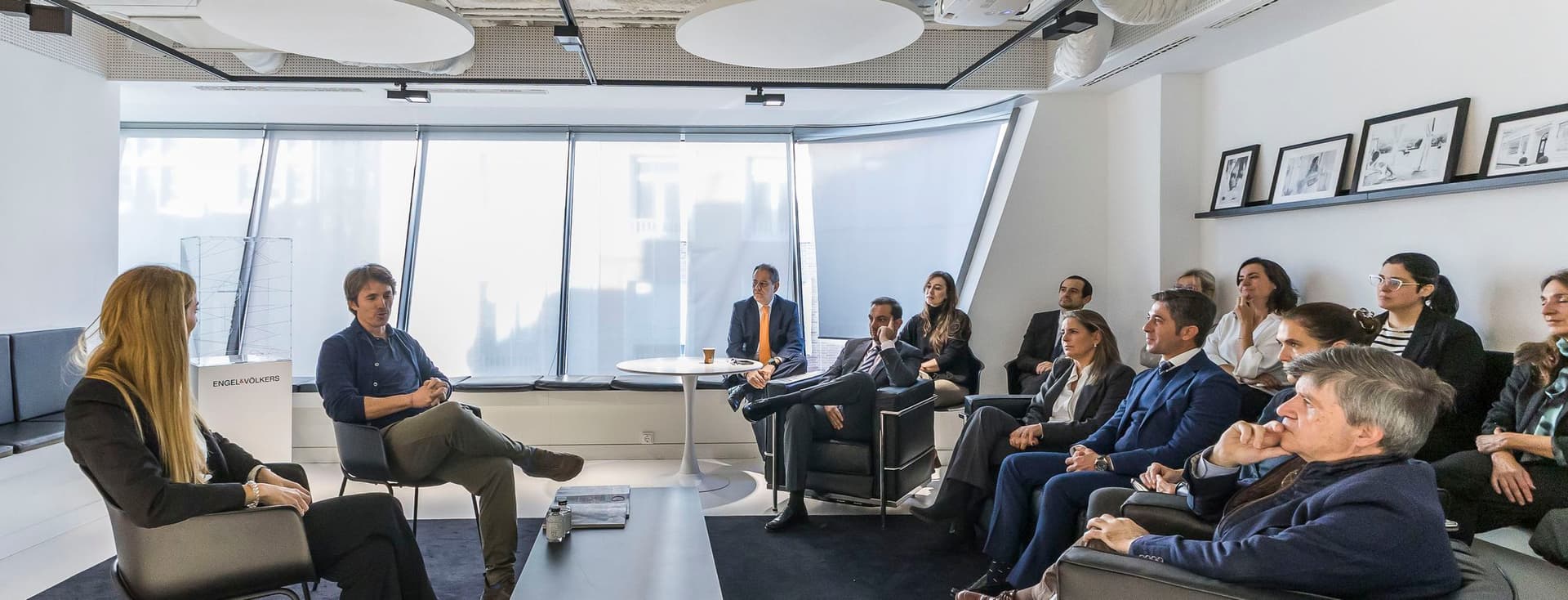 Charla con Nino redruello oficinas Engel and Voelkers
