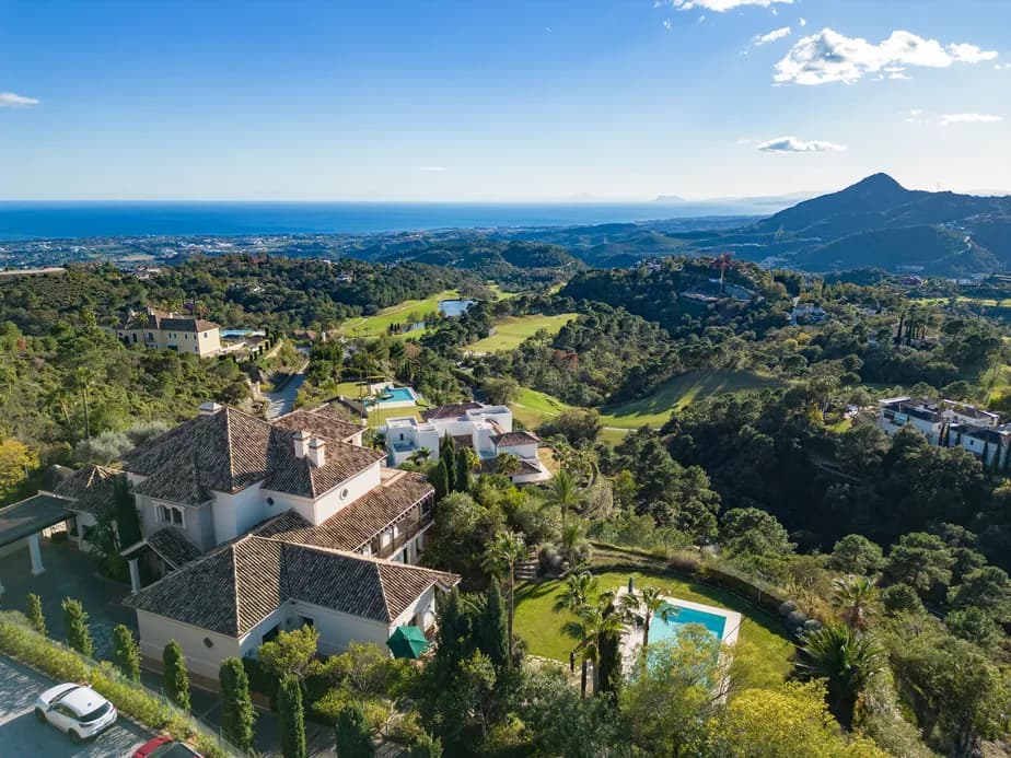 La Zagaleta view with the blue sea and the mountains
