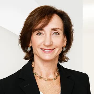 Christine Flemming, Ansprechpartnerin für Stadtvillen bei Engel & Völkers an der Alster in Hamburg