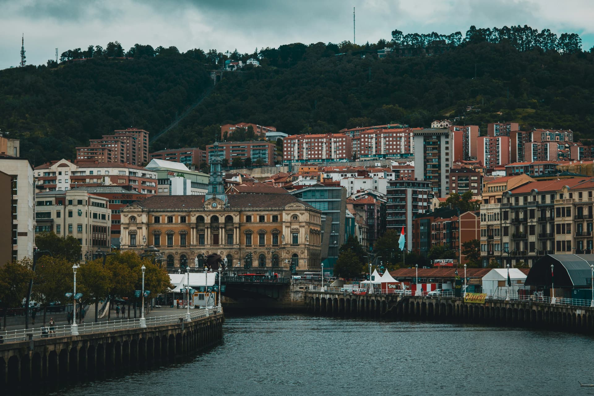 Vista del río en Bilbao
