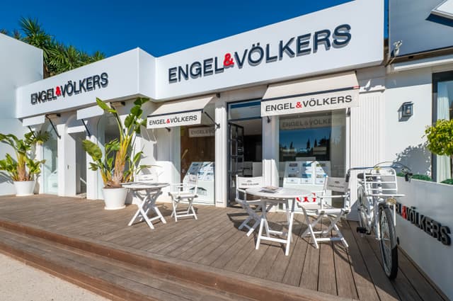 Fotografia de la botiga d'Engel & Völkers Marbella Club