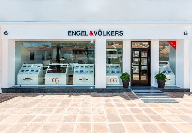 Shop Photo of Engel & Völkers Benalmádena